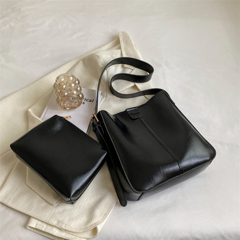 Large-capacity Bucket Fashion Women's Cross-body Bag Fashion Womens Shoulder Bag Autumn And Winter Handbag