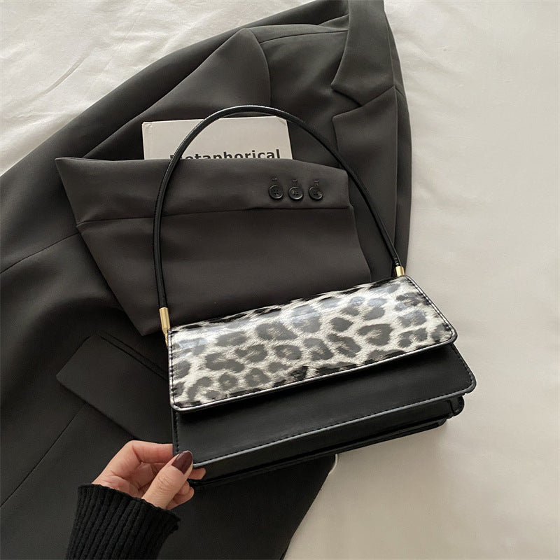 Leopard Print Special-interest Shoulder Messenger Bag