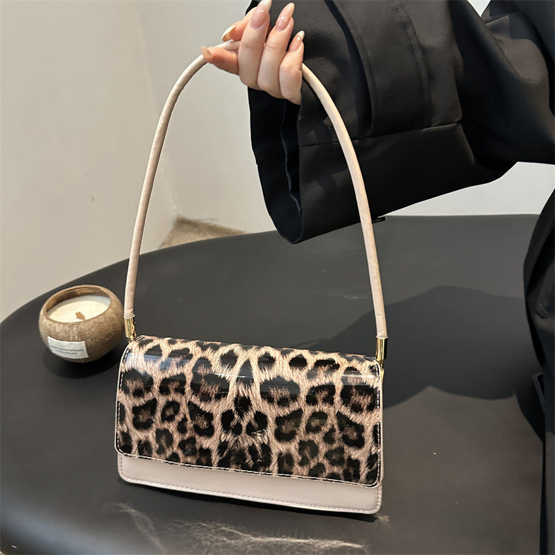 Leopard Print Special-interest Shoulder Messenger Bag