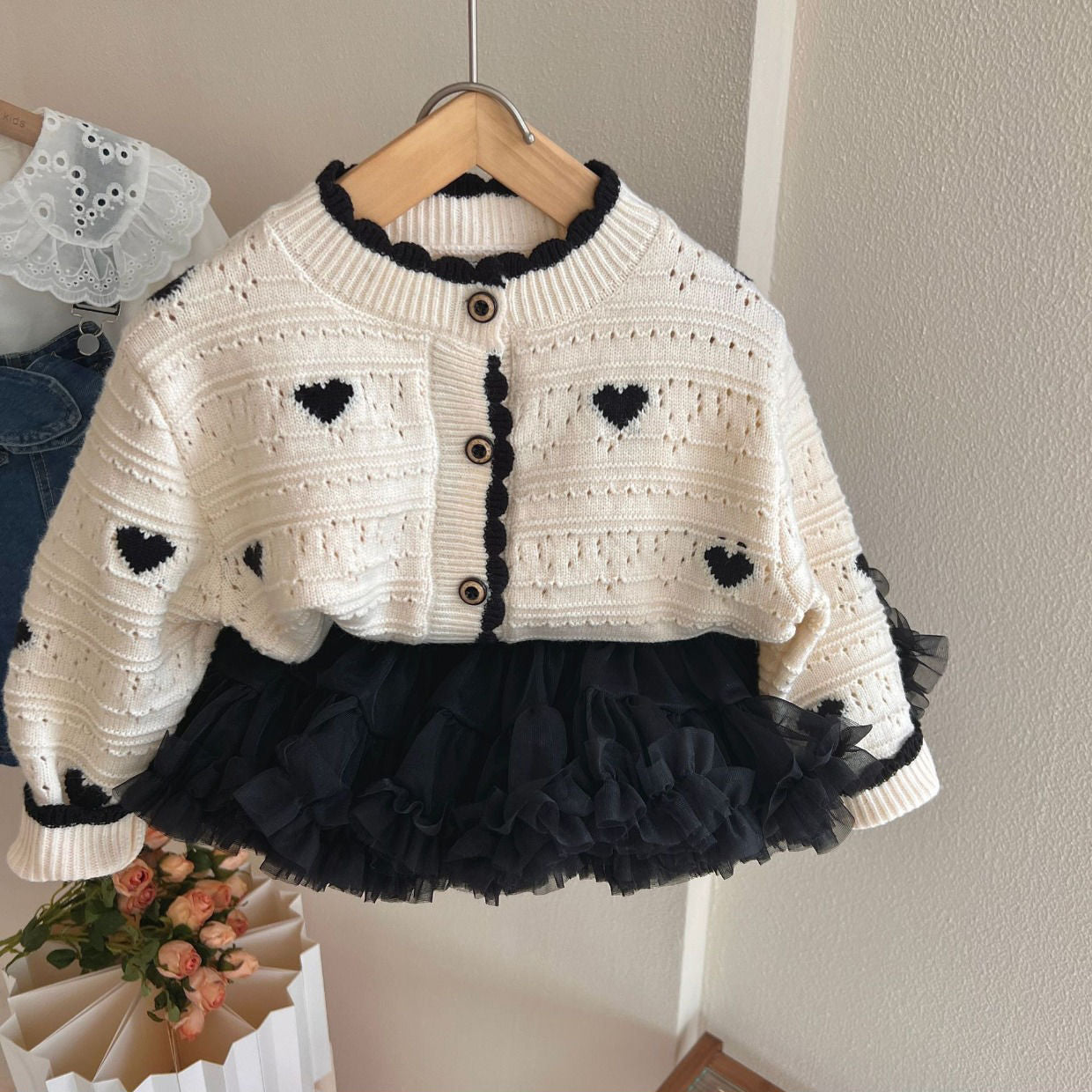 Girl's Love Sweater Cardigan Spring And Autumn Coat